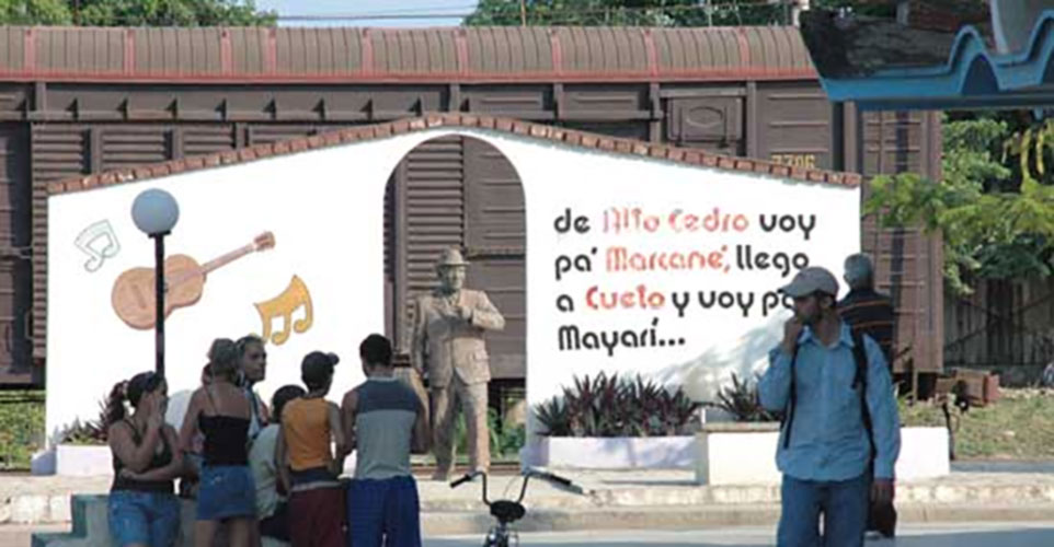 Sculpture de Compay Segundo - Cueto, Cuba